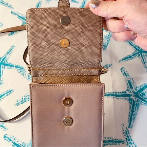 Simply Noelle Phone Crossbody Bag - Picture 5 of 11